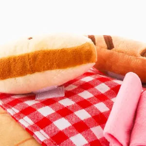 Picnic Time – Charcuterie Board Hugsmart