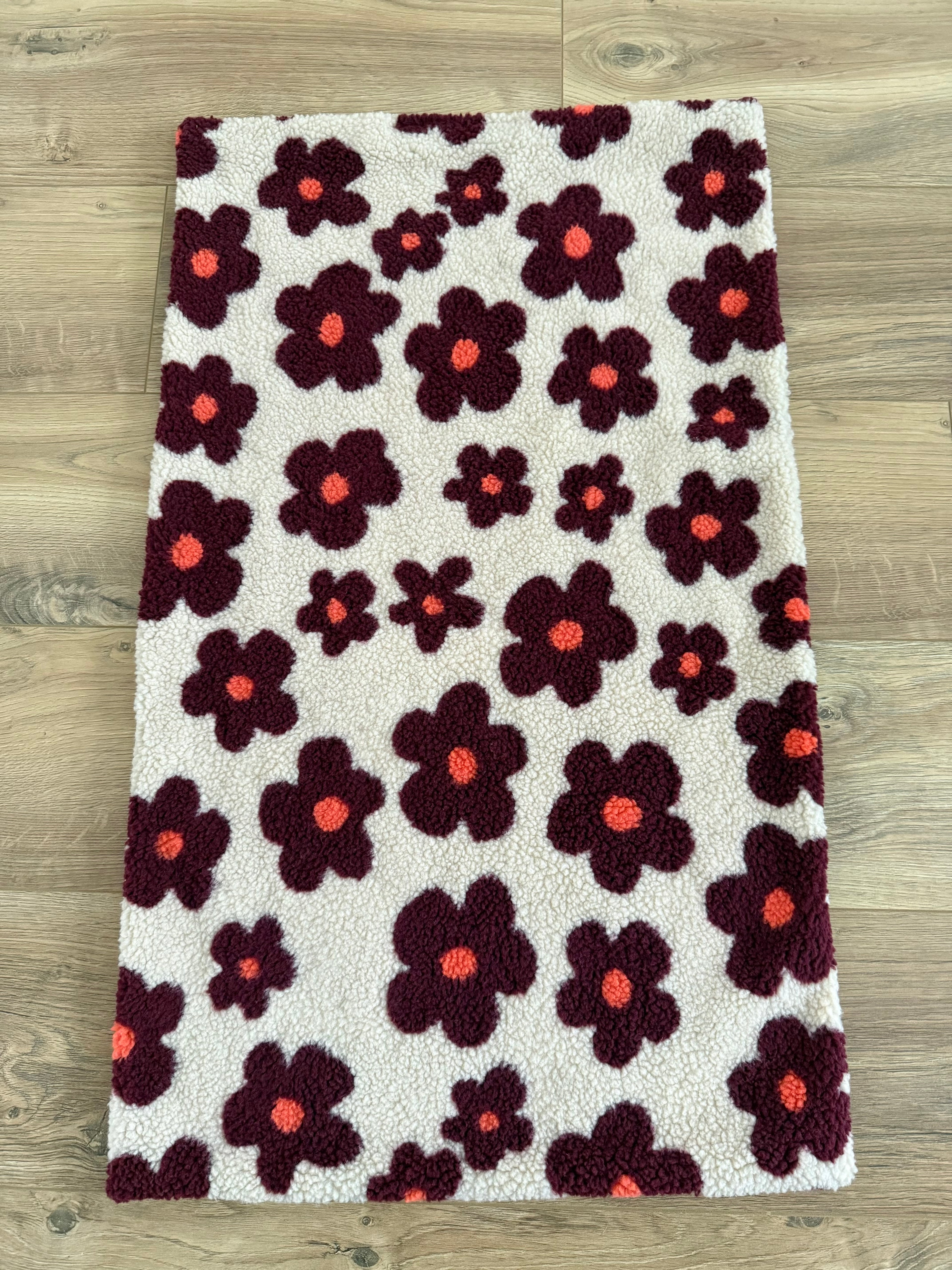 Handgemaakt - Flower Woof hondenkleedje beige met bloemen