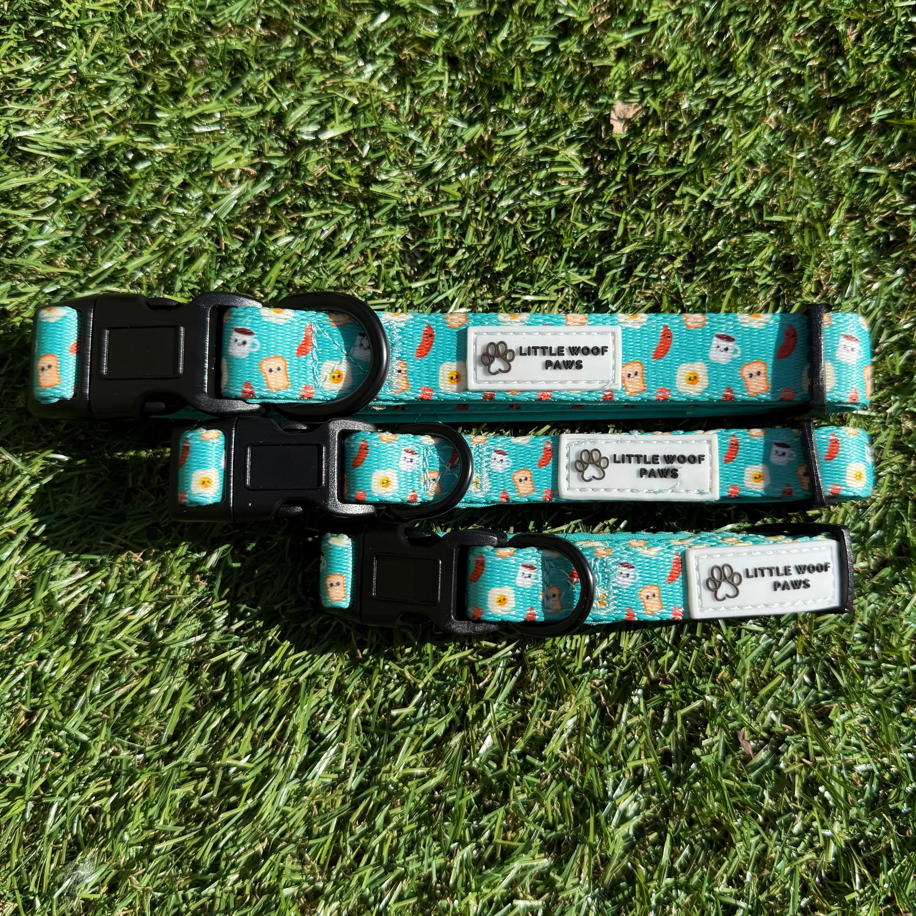 Hondenhalsband blauw/groen met ontbijt figuurtjes - Happy Breakfast